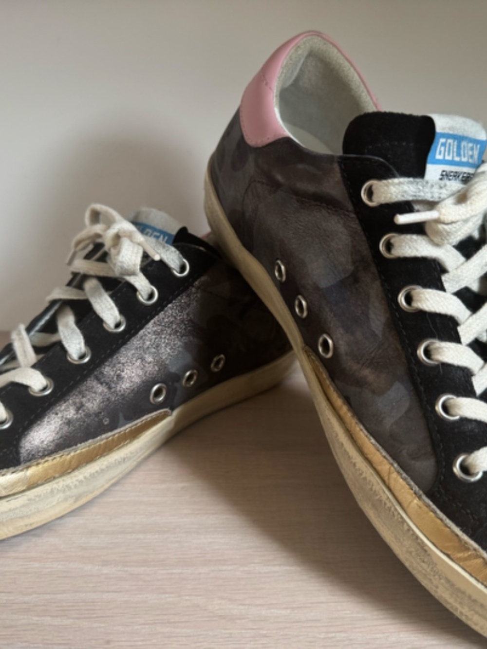 Golden Goose Super-Star Sneakers - Picture 4 of 8